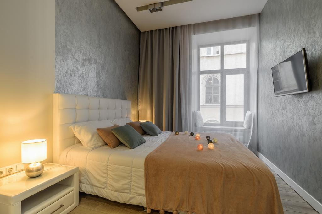Luxe Virmenska * Lviv